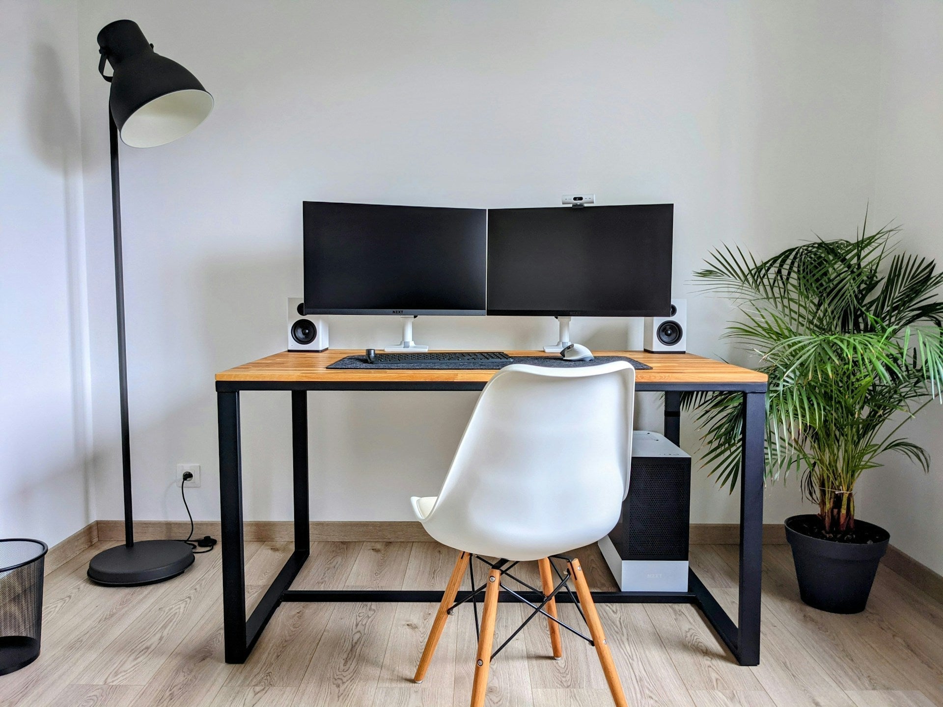 How the Right Office Supplies Can Boost Productivity and Reduce Stress
