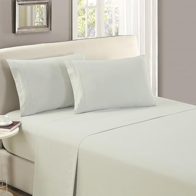 Mellanni King Size Flat Sheet by Mellanni