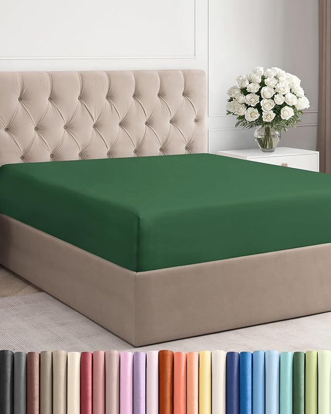 Full Fitted Bed Sheet by CGKUnlimited