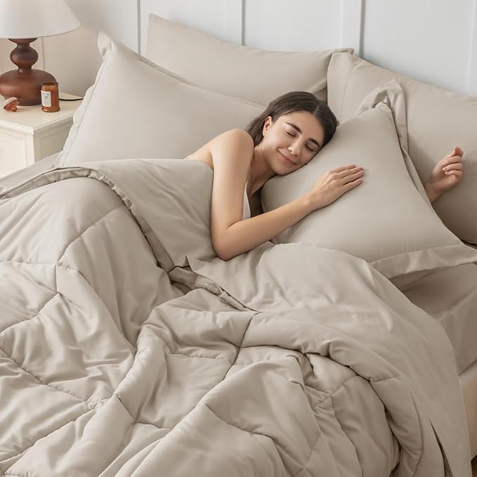 JOLLYVOGUE King Comforter Set, Ultra-Soft Bed in a Bag King Size 7 Pieces - Image 6