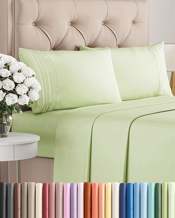Full Size 4 Piece Sheet Set by CGKUnlimited
