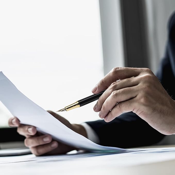 Cheericome Fountain Pen - Ink Pen for Smooth Writing - Exquisite Fountain pen gift set for Men & Women - Fountain Pen Fine Nib，Includes 10 Ink Cartridges and Ink Refill Converter - Black-DeskoryOffice