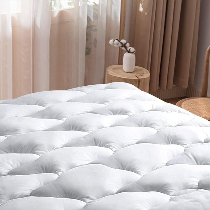 WhatsBedding Waterproof Mattress Pad Queen Size Cotton Top Down Alternative by WhatsBedding