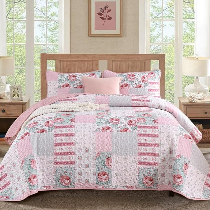 Patchwork Quilt Set Queen Size, 3 Piece Soft Microfiber Reversible Pink Grey by Anibedding