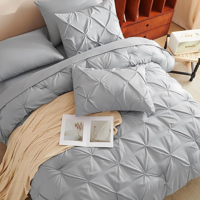 HIMEET Pintuck Bed in a Bag, 7 Pieces Full Size Comforter Set Light Grey - Image 4