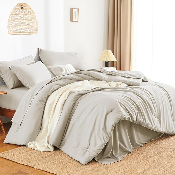 HIMEET Queen Comforter Set - Image 3