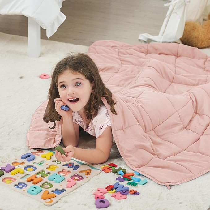 Pink Weighted Blanket Kids 10lbs, Twin Size Cooling Heavy Throw Blanket - Image 2