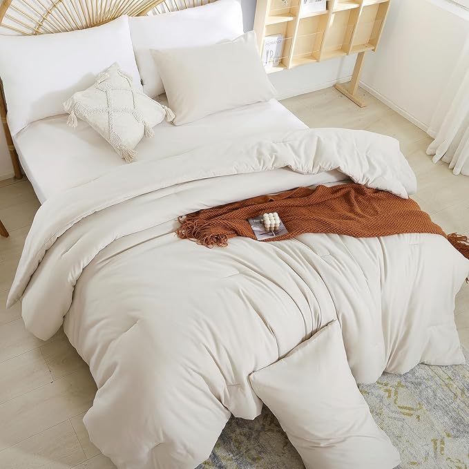 weigelia Beige Comforter Set King Size - Image 2