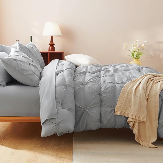 HIMEET Pintuck Bed in a Bag, 7 Pieces King Size Comforter Set Light Grey - Image 9