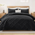 Exclusivo Mezcla Twin Size Quilt Set by ExclusivoMezcla