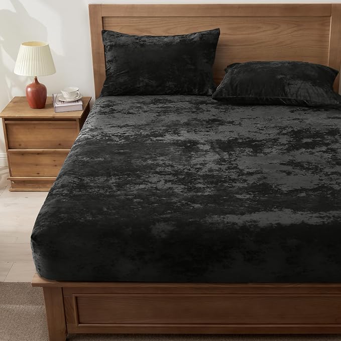 BEDELITE Velvet Fitted Sheet and Pillowcase Set, Luxury Soft Fuzzy Bottom Sheet - Image 9