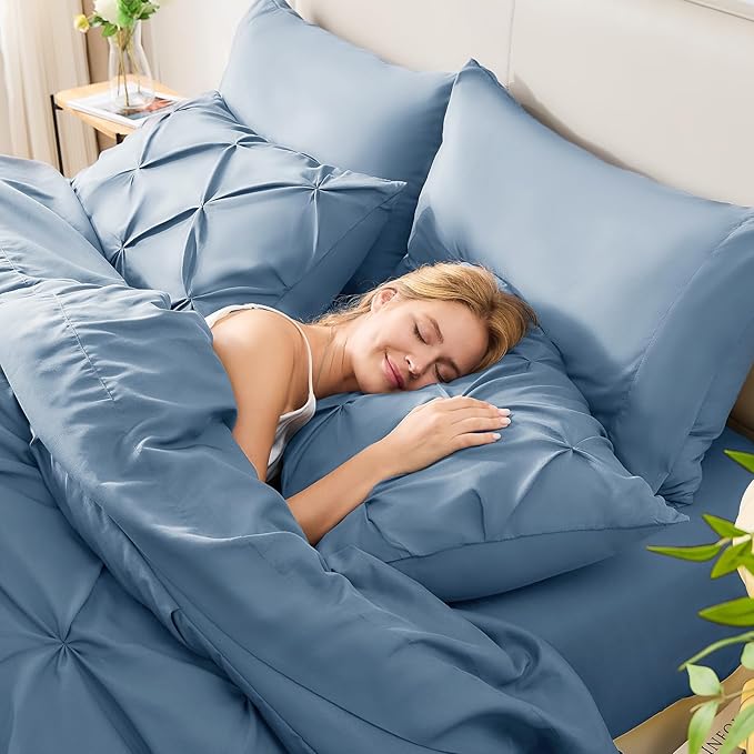 HIMEET Pintuck Bed in a Bag, 7 Pieces King Size Comforter Set Grayish Blue - Image 7