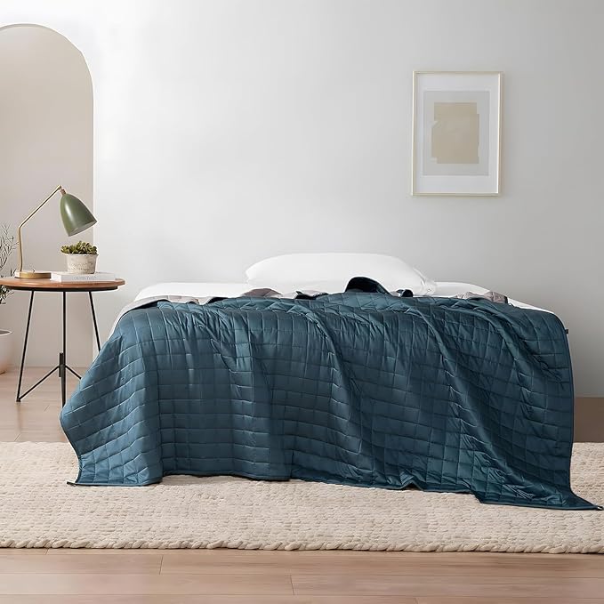 YnM Exclusive Weighted Blanket, Soothing Cotton, Smallest Compartments - Image 2