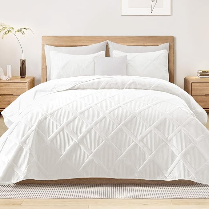 Exclusivo Mezcla King Quilt Set- White Quilts Bedding Set by ExclusivoMezcla