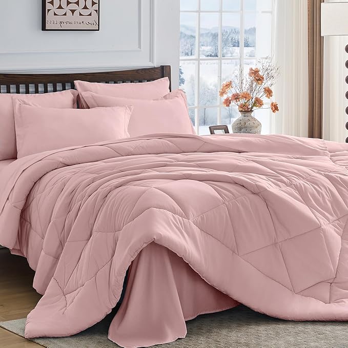 HEVUMYI Dusty Pink Queen Comforter Set by HEVUMYI