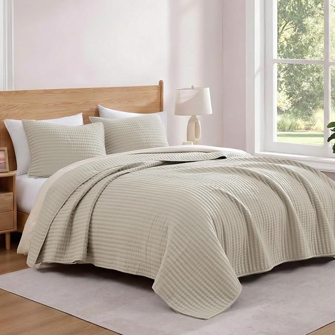 WRENSONGE Queen Quilt-3 Pieces Lightweight Bedspreads Light Oatmeal Queen Size - Image 3