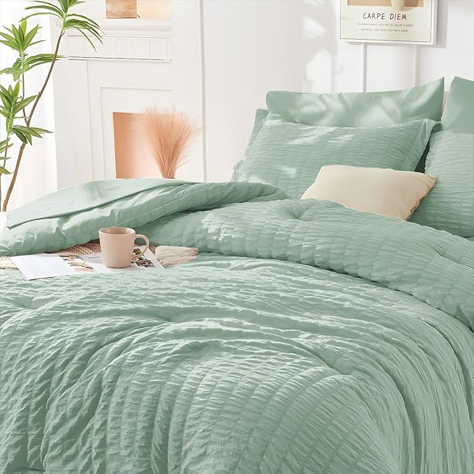 HYMOKEGE Sage Green Twin Size Duvet Cover, Ultra Soft 2-Piece Seersucker Duvet - Image 3