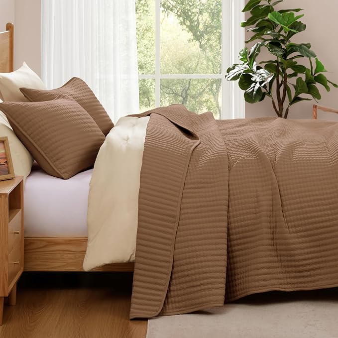 WRENSONGE Queen Quilt-3 Pieces Lightweight Bedspreads Brown Queen Size Quilt - Image 5
