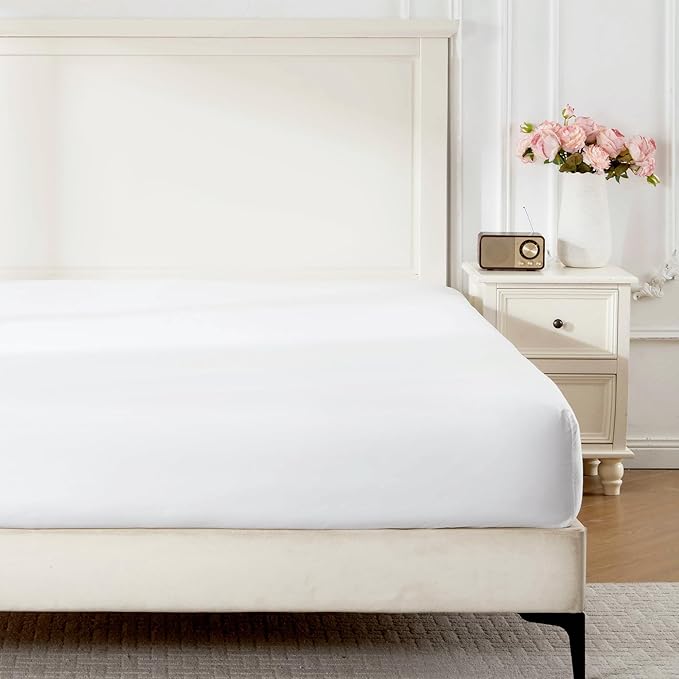 Rose&RISY White Queen Fitted Sheet, Soft and Breathable by ROSERISY