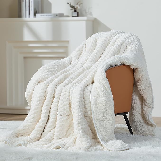 Mr. Sandman Weighted Blankets for Adults Full Size 15lbs, Warm Sherpa Fleece by MrSandman