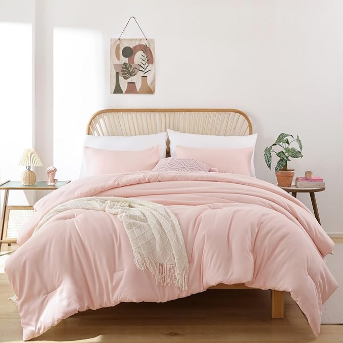 ROSGONIA Twin/Twin XL Comforter Set by ROSGONIA
