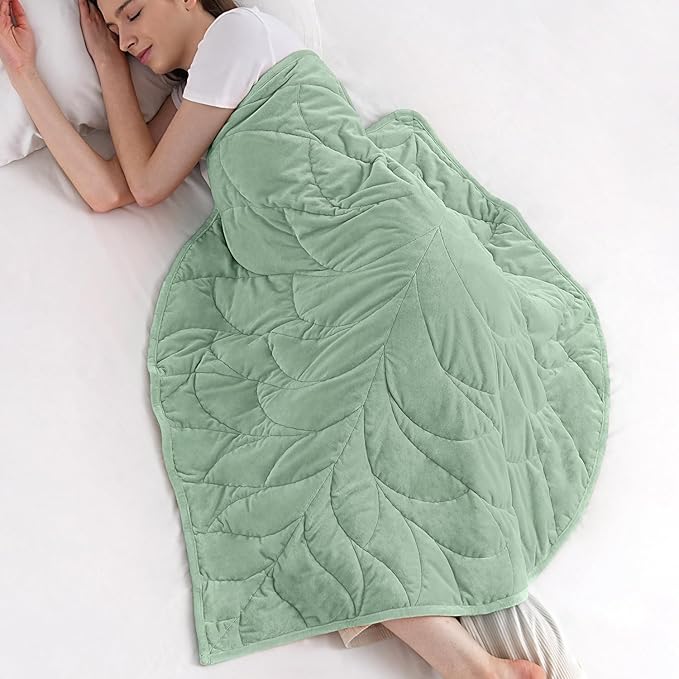 Kaisa Weighted Blanket for Adults 5lbs 41" x 53", Cozy Luxury Crystal Velvet - Image 2