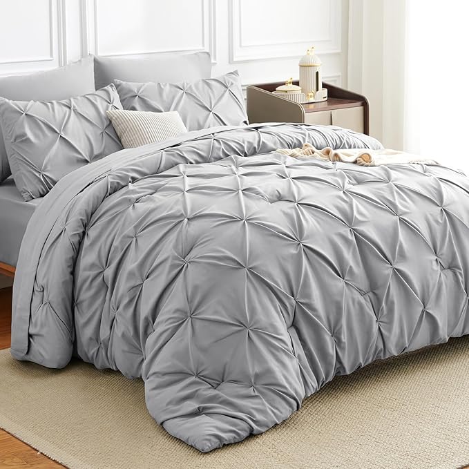 HIMEET Pintuck Bed in a Bag, 7 Pieces Queen Size Comforter Set Light Grey by Unknown
