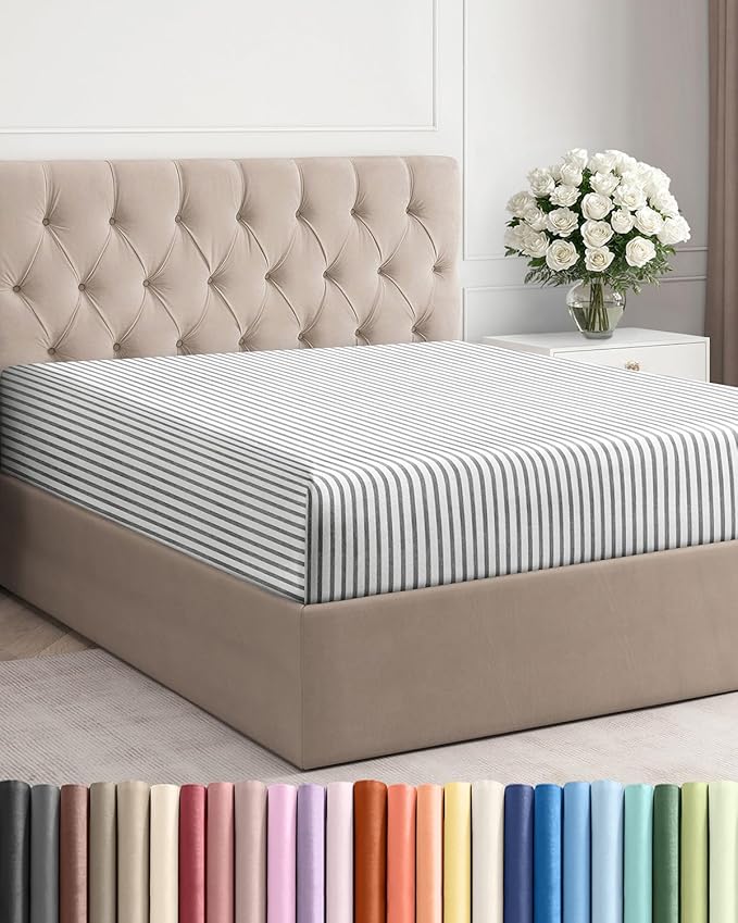 King Fitted Bed Sheet by CGKUnlimited