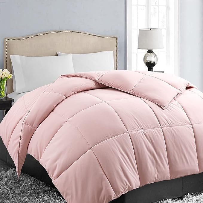 EASELAND Twin Size Down Alternative Comforter by EASELAND