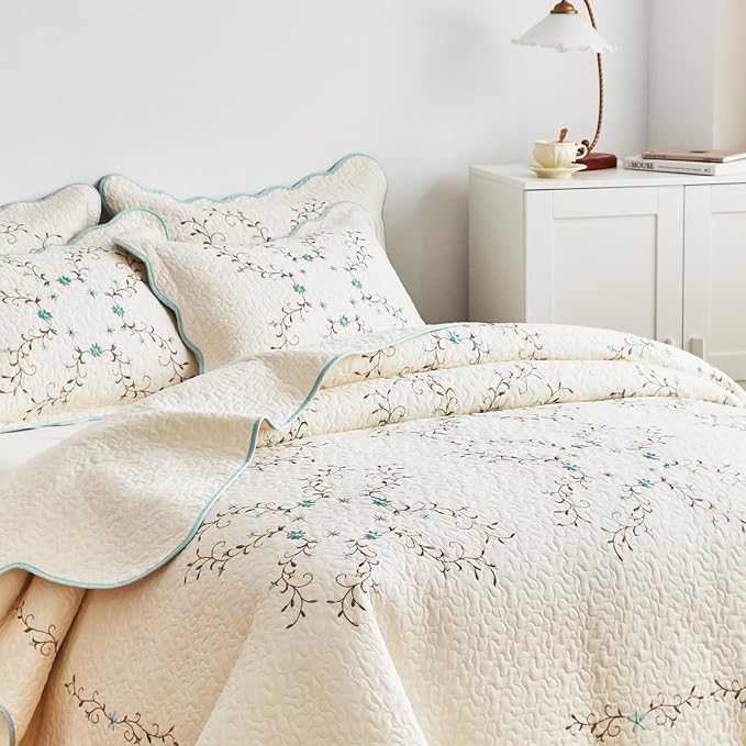 ROOMLIFE Quilt Set King Size 3D Floral Embroidery Pattern 3-Piece Cotton - Image 3