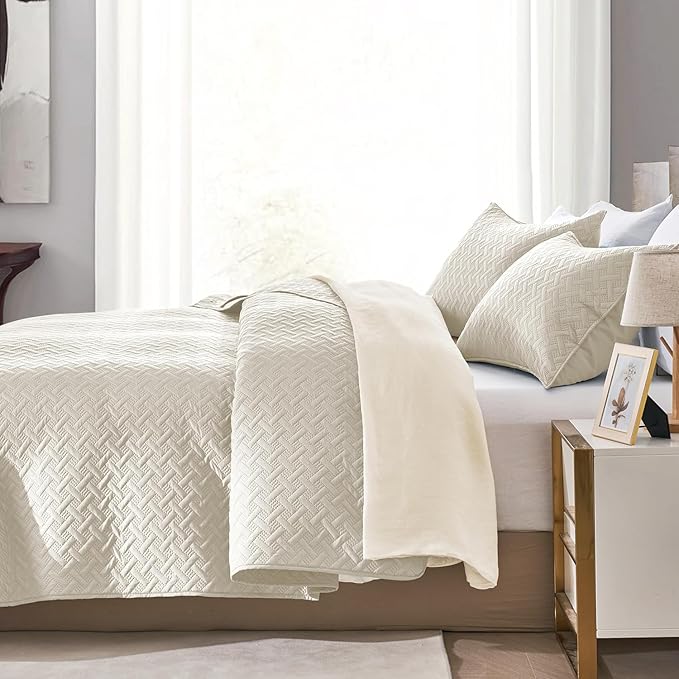 FLYMME Quilts King Size, Lightweight Cream Bedspreads, Basket Weave Pattern - Image 3