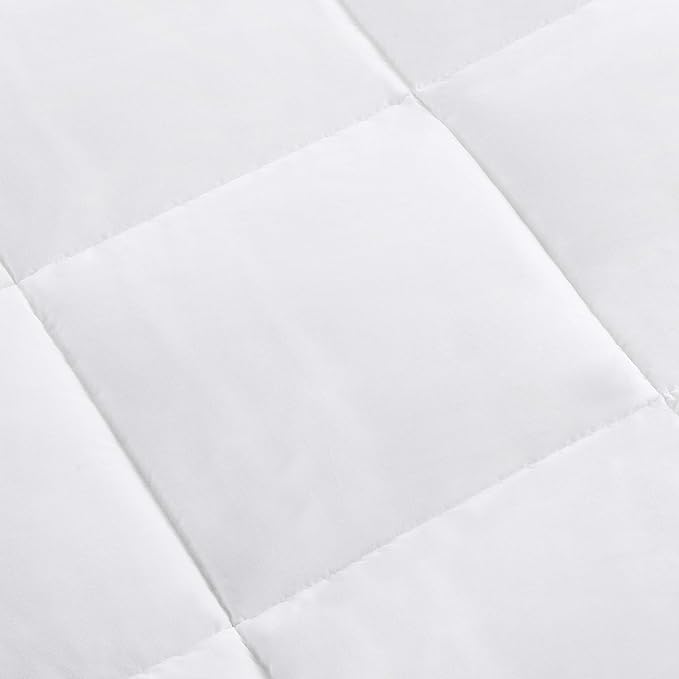 Amazon Basics White Down Alternative Comforter and Duvet Insert - Image 4