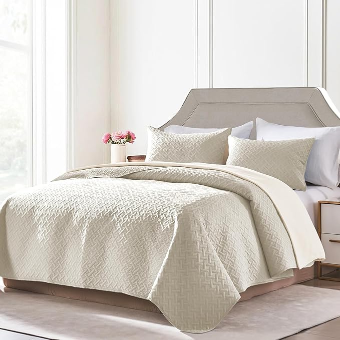 FLYMME Quilts King Size, Lightweight Cream Bedspreads, Basket Weave Pattern - Image 2