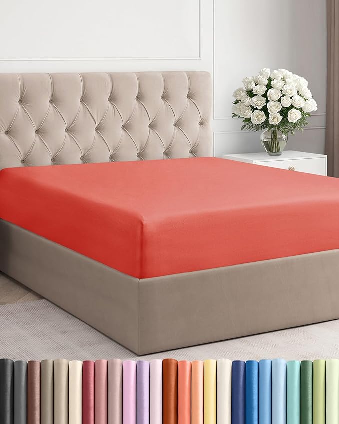 King Fitted Bed Sheet by CGKUnlimited