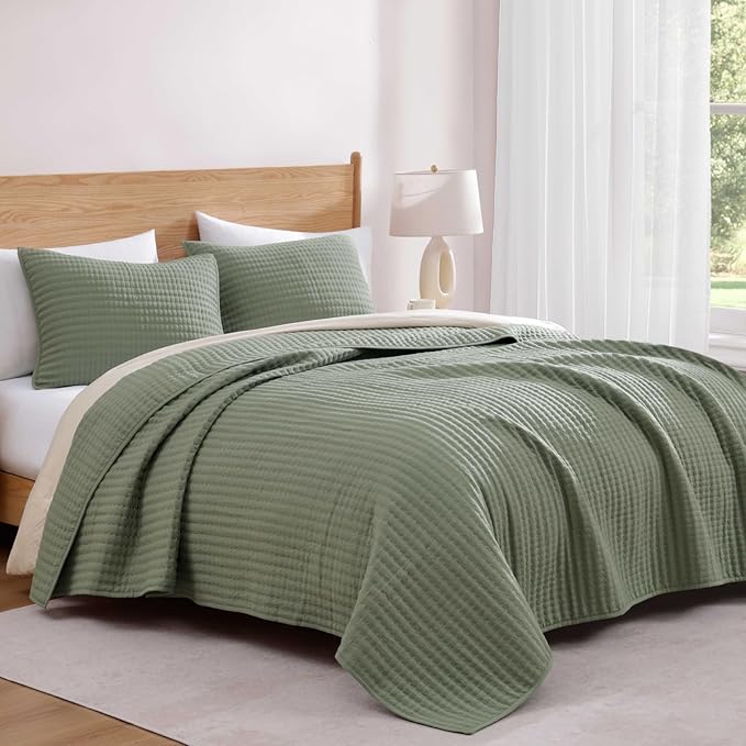WRENSONGE King Size Quilt-3 Pieces Lightweight Bedspreads Sage Green King Quilt - Image 2