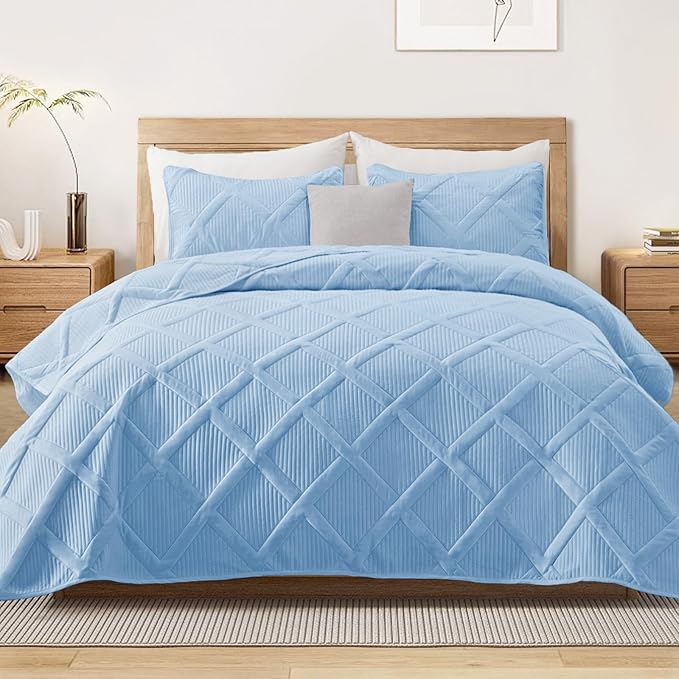 Exclusivo Mezcla Quilt Set Oversized King Size, 3 Pieces Sky Blue Cal King by ExclusivoMezcla