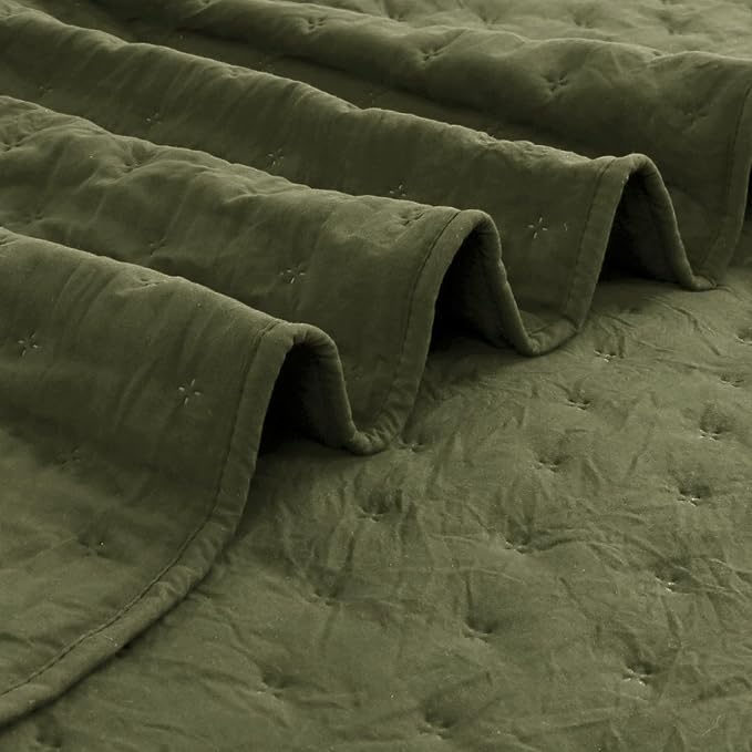 Olive Green Cloud King Size Quilt Bedding Sets - Image 5