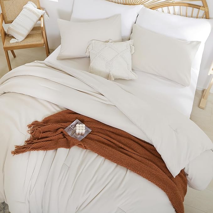 Weigelia Full Size Modern Beige Comforter Set - Image 3