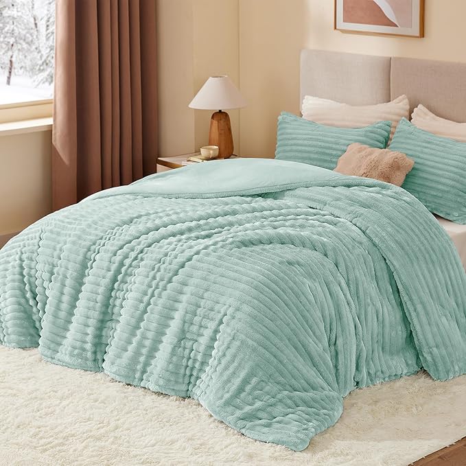 BEDELITE Fleece Twin Comforter Set -Super Soft & Warm Fluffy Light Green Bedding - Image 2