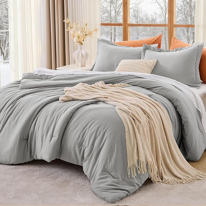 MUXHOMO King Size Comforter Set, All Season Ultra Soft Down Alternative Bedding by MUXHOMO