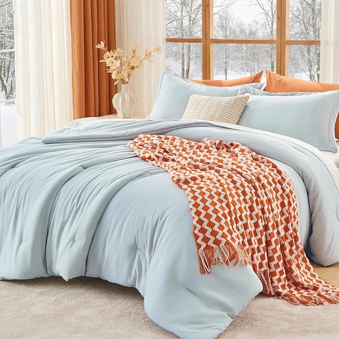 MUXHOMO King Size Comforter Set, All Season Ultra Soft Down Alternative Bedding by MUXHOMO
