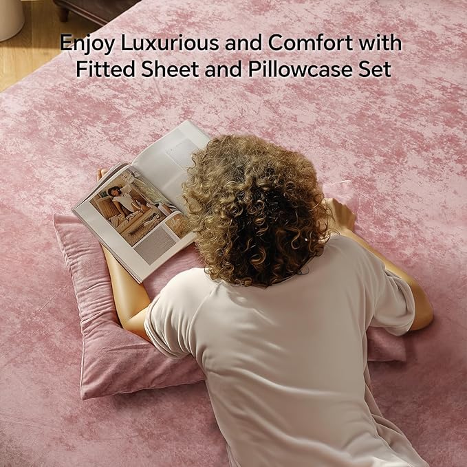 BEDELITE Velvet Fitted Sheet and Pillowcases Set, Luxury Soft Fuzzy Bottom Sheet - Image 2