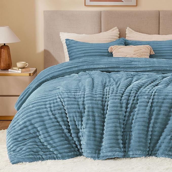 BEDELITE Fleece Full Comforter Set -Super Soft & Warm Fluffy Blue Fog Bedding by BEDELITE