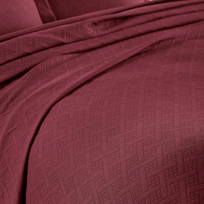 Superior 3 Piece Basketweave Cotton Bedspread Set, Home Bed Decor, Decorative Bed Spread, 2 Pillow Shams, Medium Weight Blanket, Matelasse Coverlet Bedding, Geometric Lattice Pattern, King, Garnet