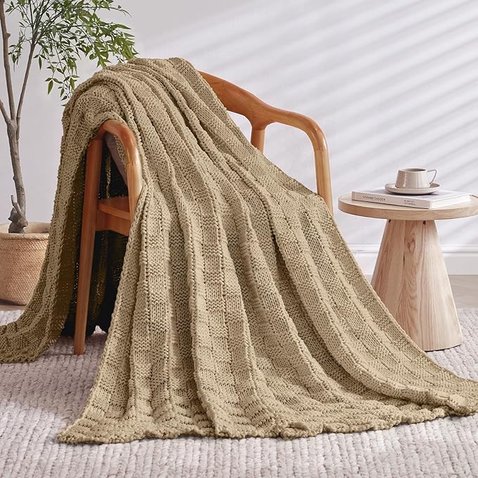 Knitted Weighted Blanket for Adults, Breathable Chunky Knit Blanket, Cooling - Image 2