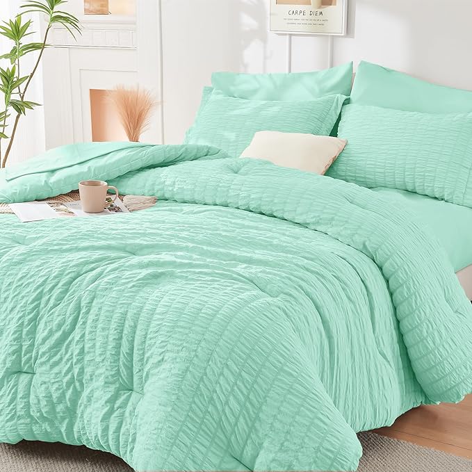 HYMOKEGE Mint Green Queen Comforter Set Seersucker 7 Pieces, All Season Luxury by HYMOKEGE