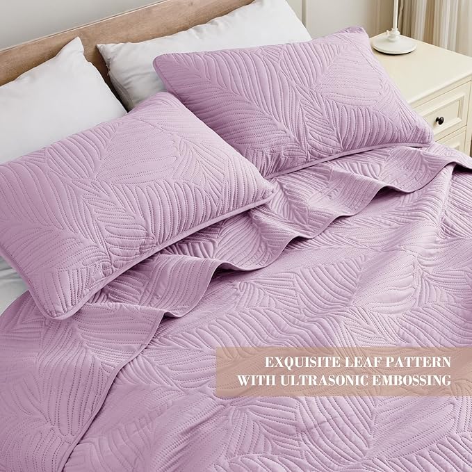 Exclusivo Mezcla California King Quilt Bedding Set, Lightweight Lilac Quilts - Image 3