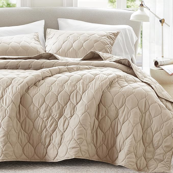 Comfort Spaces Queen Quilt Set Modern Reversible Ogee Coverlet Queen Bedding by ComfortSpaces