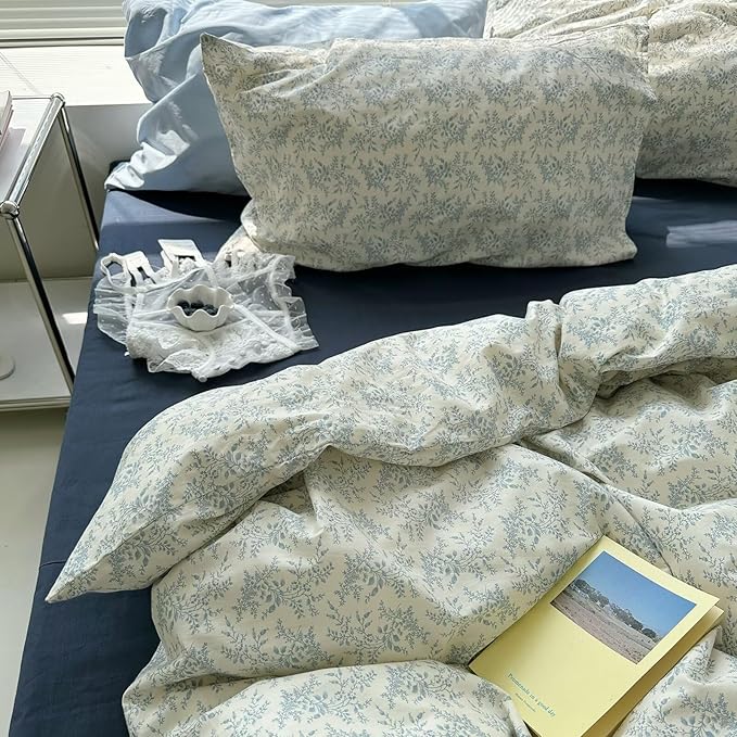 MKXI Twin Duvet Cover Set Blue White Floral Print - Image 3