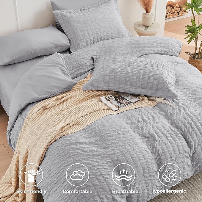 HYMOKEGE Light Grey King Size Comforter Set Seersucker 7 Pieces, All Season - Image 3